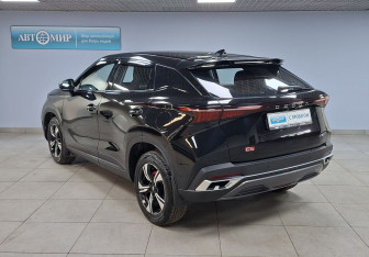 Подержанный автомобиль Omoda C5 2023 года (7 фото)