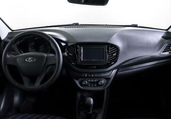 Подержанный автомобиль LADA (ВАЗ) Vesta Sedan 2021 года (10 фото)