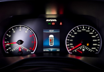 Подержанный автомобиль Haval Jolion 2023 года (13 фото)