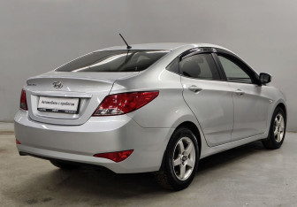 Подержанный автомобиль Hyundai Solaris Sedan 2016 года (5 фото)