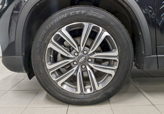 Подержанный автомобиль Chery Tiggo 8 2021 года (21 фото)