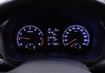 Подержанный автомобиль Hyundai Solaris Sedan 2018 года (12 фото)