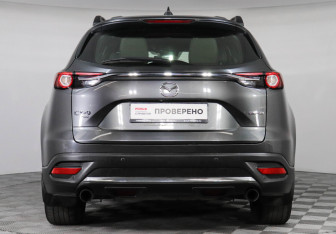 Подержанный автомобиль Mazda CX-9 2022 года (6 фото)