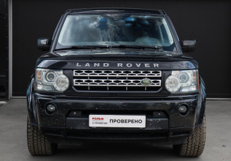 Подержанный автомобиль Land Rover Discovery 2010 года (2 фото)