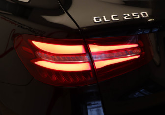 Подержанный автомобиль Mercedes-Benz GLC Coupe 2015 года (23 фото)