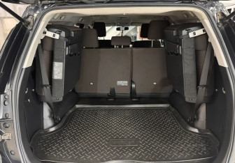 Подержанный автомобиль Toyota Fortuner 2019 года (22 фото)