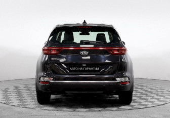 Подержанный автомобиль Kia Sportage 2020 года (6 фото)