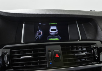 Подержанный автомобиль BMW X4 2015 года (15 фото)