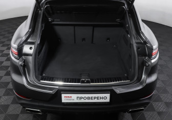 Подержанный автомобиль Porsche Cayenne 2020 года (9 фото)