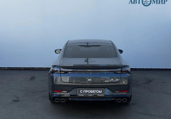 Подержанный автомобиль Geely Preface 2024 года (7 фото)