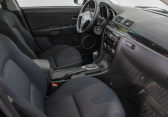 Подержанный автомобиль Mazda 3 Sedan 2008 года (9 фото)