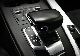 Подержанный автомобиль Audi A5 Liftback 2017 года (17 фото)