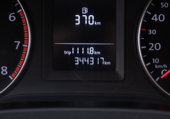 Подержанный автомобиль Volkswagen Jetta Sedan 2014 года (12 фото)