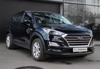 Подержанный автомобиль Hyundai Tucson 2020 года (3 фото)