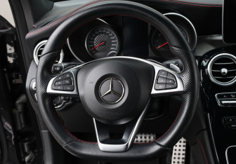 Подержанный автомобиль Mercedes-Benz GLC AMG 2016 года (17 фото)