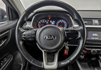 Подержанный автомобиль Kia Rio Hatchback 2021 года (22 фото)