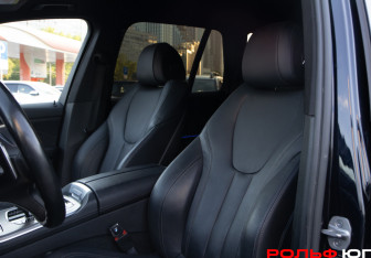 Подержанный автомобиль BMW X5 2021 года (14 фото)