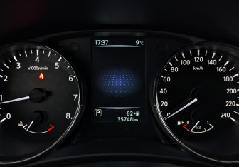 Подержанный автомобиль Nissan Qashqai 2017 года (16 фото)