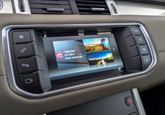 Подержанный автомобиль Land Rover Range Rover Evoque 2016 года (26 фото)