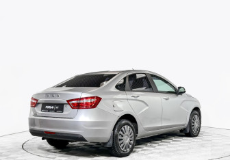 Подержанный автомобиль LADA (ВАЗ) Vesta Sedan 2016 года (5 фото)