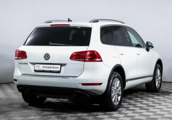 Подержанный автомобиль Volkswagen Touareg 2013 года (5 фото)