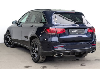 Подержанный автомобиль Mercedes-Benz GLC Coupe 2021 года (7 фото)