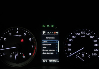 Подержанный автомобиль Hyundai Tucson 2018 года (14 фото)