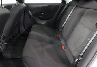 Подержанный автомобиль Nissan Almera Sedan 2017 года (7 фото)