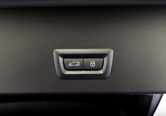 Подержанный автомобиль BMW X3 2025 года (29 фото)