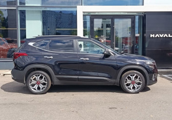 Подержанный автомобиль Kia Seltos 2020 года (4 фото)