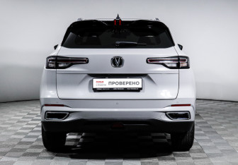 Подержанный автомобиль Changan CS55PLUS 2023 года (6 фото)