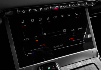 Подержанный автомобиль Chery Tiggo 7 Pro Max 2023 года (16 фото)