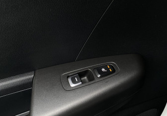 Подержанный автомобиль Kia Sportage 2017 года (22 фото)