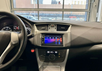Подержанный автомобиль Nissan Sentra Sedan 2015 года (16 фото)