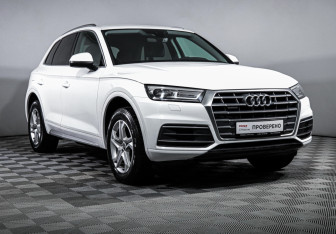 Подержанный автомобиль Audi Q5 2019 года (3 фото)