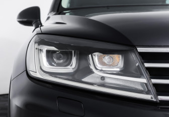 Подержанный автомобиль Volkswagen Touareg 2015 года (22 фото)