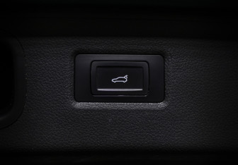 Подержанный автомобиль Voyah Free 2023 года (20 фото)