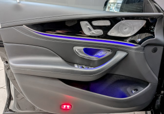 Подержанный автомобиль Mercedes-Benz AMG GT Liftback 2021 года (19 фото)