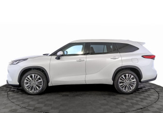 Новый Toyota Highlander 2025 (3 фото)