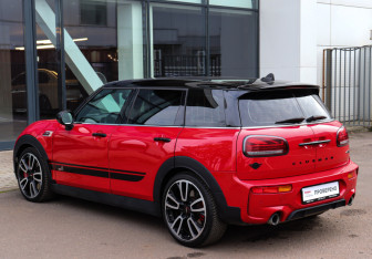 Подержанный автомобиль MINI Clubman Wagon 2022 года (6 фото)