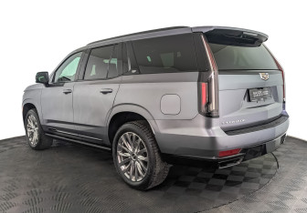 Подержанный автомобиль Cadillac Escalade Suv 2021 года (7 фото)