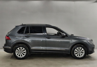Подержанный автомобиль Volkswagen Tiguan 2021 года (4 фото)