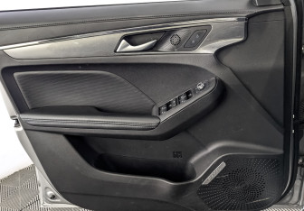 Подержанный автомобиль Haval Jolion 2022 года (19 фото)