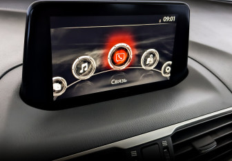 Подержанный автомобиль Mazda 3 Sedan 2018 года (17 фото)