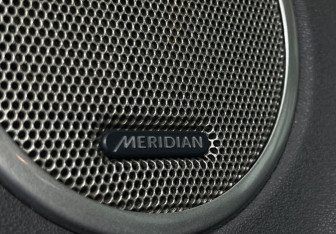 Подержанный автомобиль Land Rover Range Rover Evoque 2012 года (14 фото)