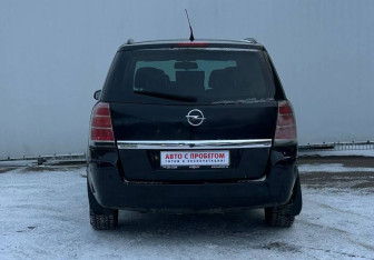 Подержанный автомобиль Opel Zafira Compactvan 2007 года (6 фото)