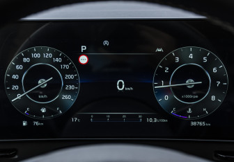 Подержанный автомобиль Kia Sportage 2025 года (12 фото)
