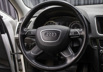 Подержанный автомобиль Audi Q5 2016 года (17 фото)