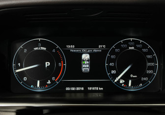 Подержанный автомобиль Land Rover Range Rover Sport 2015 года (11 фото)