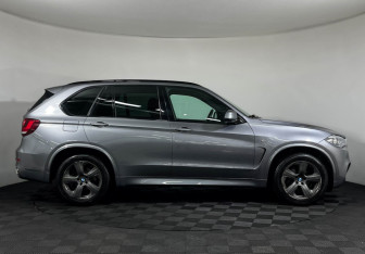 Подержанный автомобиль BMW X5 2018 года (6 фото)